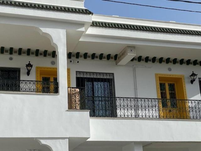 Marsa - Sidi Bousaid Lovely Authentic Apartment La Marsa Exteriör bild