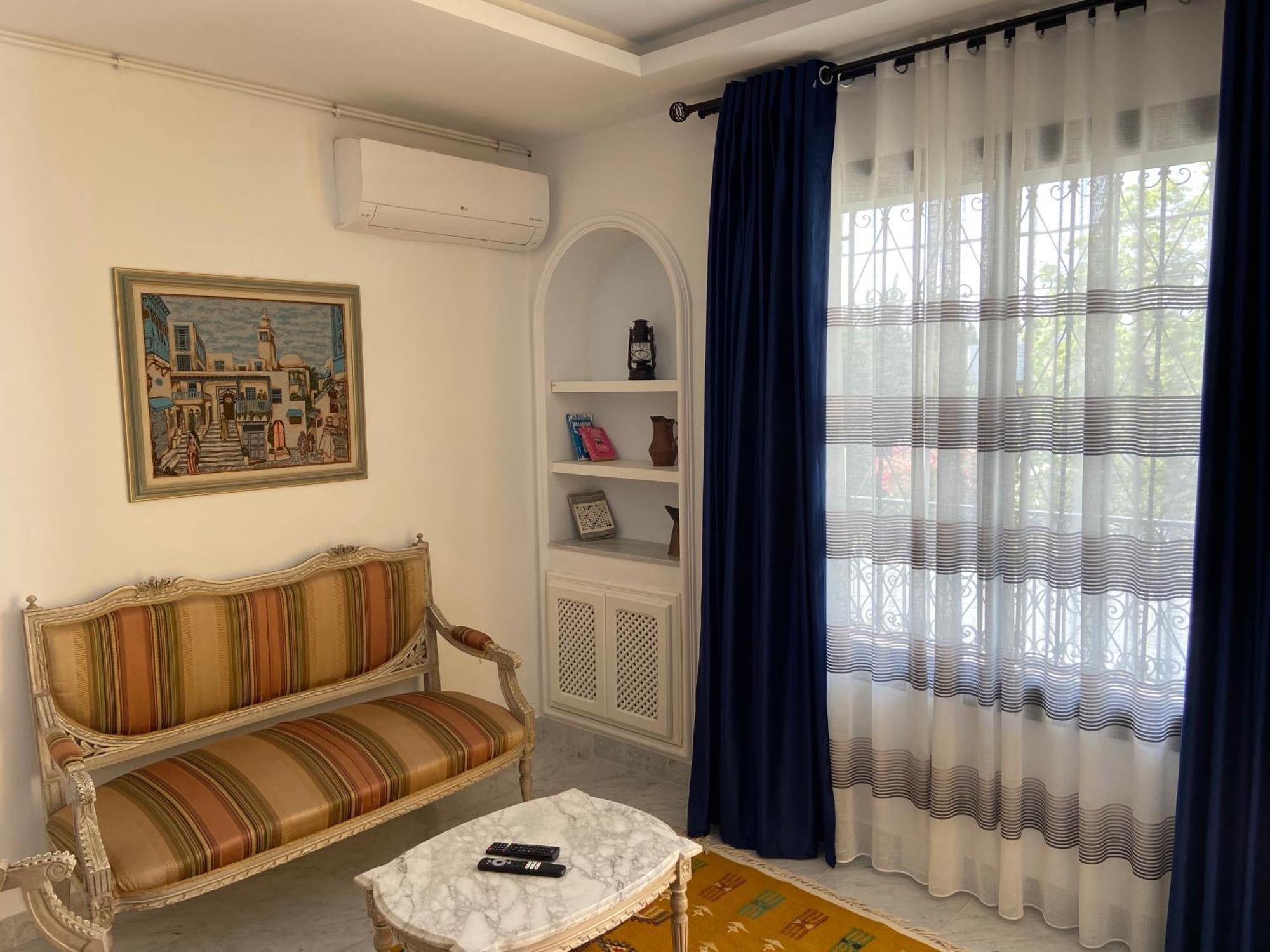 Marsa - Sidi Bousaid Lovely Authentic Apartment La Marsa Exteriör bild
